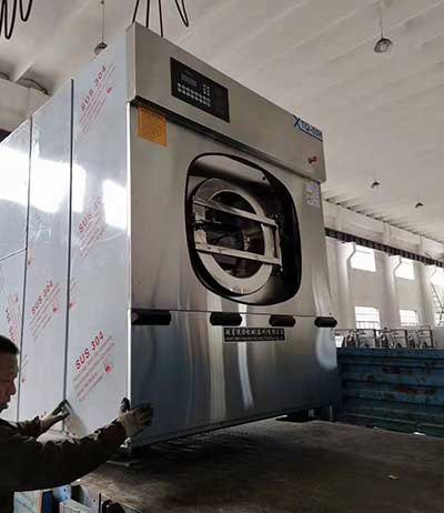 洗衣房专用洗涤设备发往浙江